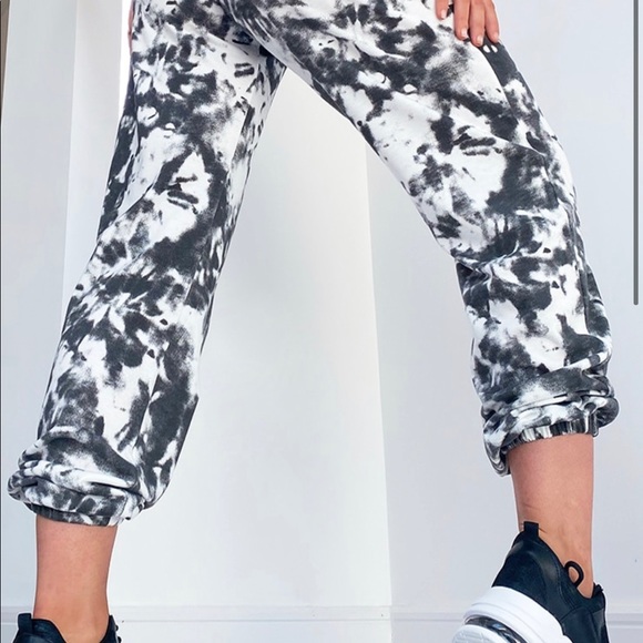 Black Tie Dye Casual Joggers - Picture 4 of 6